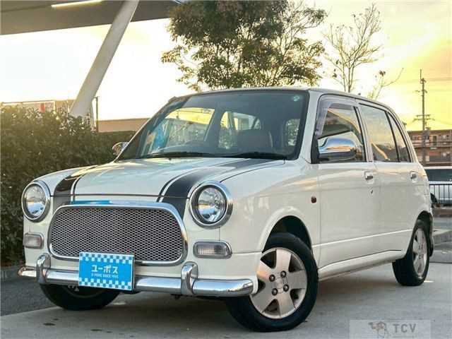 2003 Daihatsu Miragino