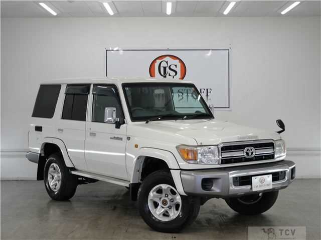 2014 Toyota Landcruiser 70