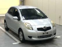 2006 Toyota Vitz