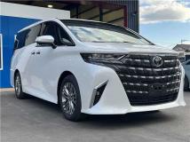 2025 Toyota Alphard Hybrid