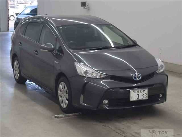 2015 Toyota PRIUS α