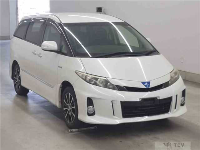 2013 Toyota Estima Hybrid