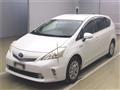 2013 Toyota PRIUS α