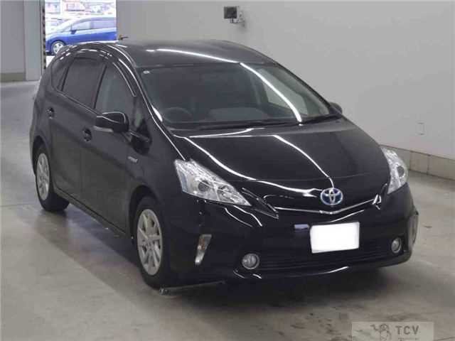2011 Toyota PRIUS α
