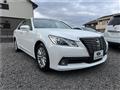 2014 Toyota Crown