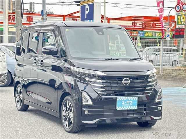 2023 Nissan ROOX