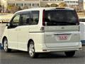 2009 Nissan Serena