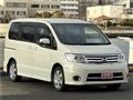 2009 Nissan Serena