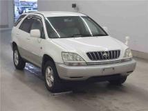 2001 Toyota Harrier