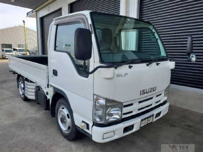 2013 Isuzu Elf Truck