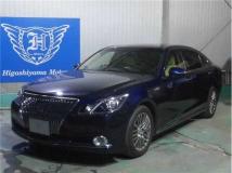 2016 Toyota Crown Majesta