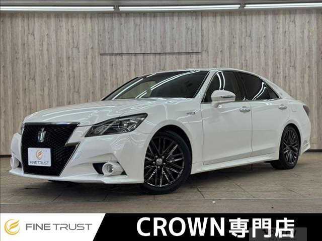 2015 Toyota Crown Athlete Series