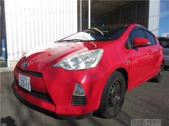 2012 Toyota AQUA