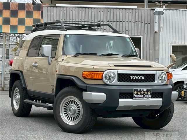 2017 Toyota FJ Cruiser