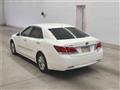 2013 Toyota Crown Hybrid