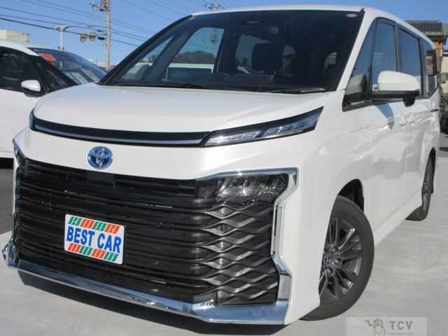 2025 Toyota Voxy