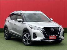 2020 Nissan KIX