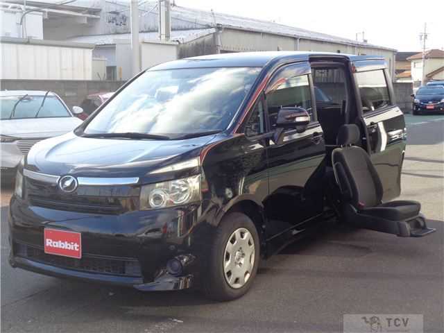 2008 Toyota Voxy