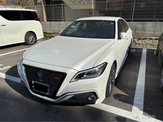 2021 Toyota Crown Hybrid