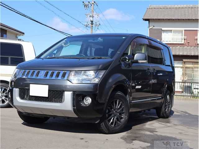2016 Mitsubishi Delica D5