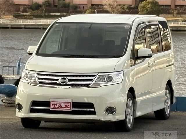 2009 Nissan Serena