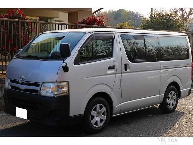 2011 Toyota Hiace Van