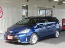 2015 Toyota PRIUS α