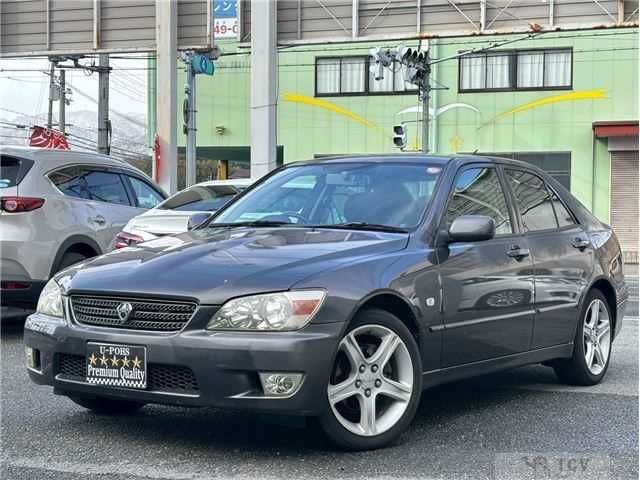 2001 Toyota Altezza
