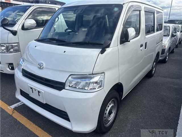 2021 Toyota Townace Van