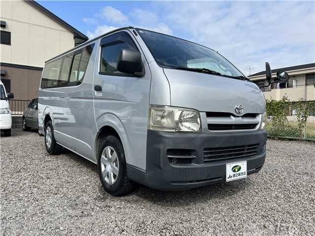 2005 Toyota Regiusace Van