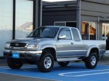 2003 Toyota Hilux
