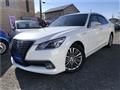 2014 Toyota Crown Hybrid