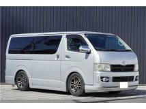 2005 Toyota Regiusace Van