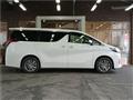 2019 Toyota Alphard Hybrid