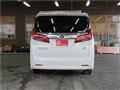 2019 Toyota Alphard Hybrid