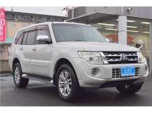 2011 Mitsubishi Pajero
