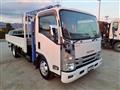 2016 Isuzu Elf Truck