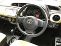 2011 Toyota Vitz