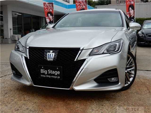 2016 Toyota Crown