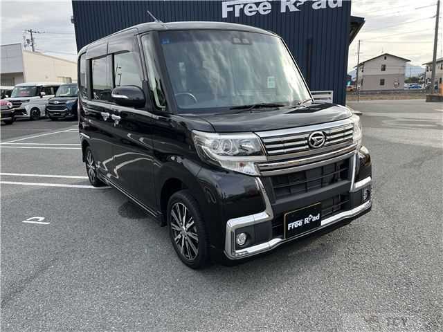 2017 Daihatsu Tanto Custom