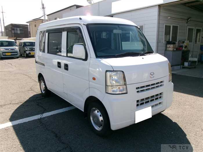 2011 Mazda Scrum Van