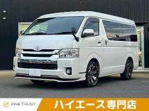 2015 Toyota Hiace Wagon