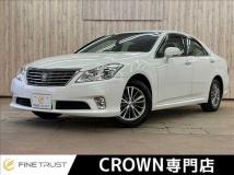 2010 Toyota Crown Royal Series