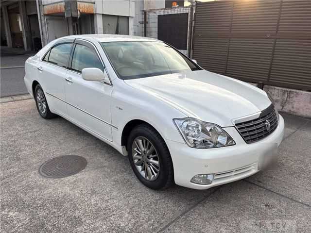 2008 Toyota Crown