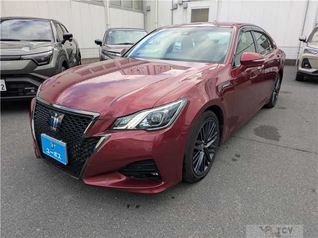 2018 Toyota Crown Hybrid