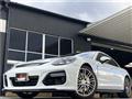 2017 Porsche Panamera