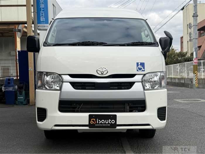 2023 Toyota Hiace Van