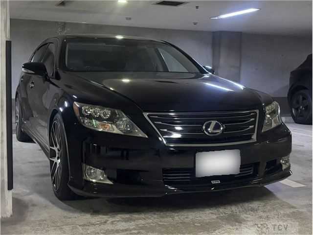 2011 Lexus LS