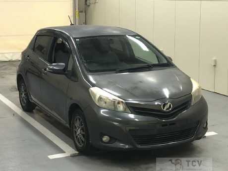 2011 Toyota Vitz