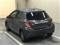 2011 Toyota Vitz